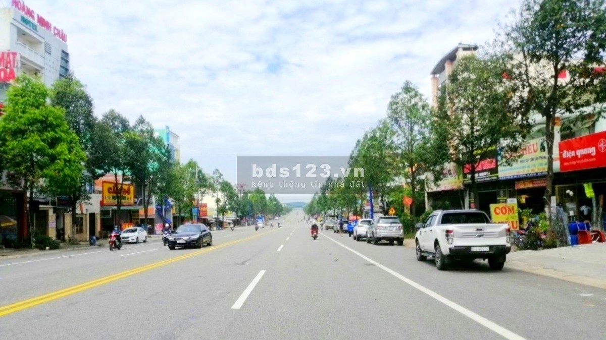 SANG GẤP 480M2 ĐẤT ĐỐI DIỆN CHỢ.NGAY KCN NHẬT-HÀN.DÂN CƯ ĐÔNG.GIÁ 1TY1.