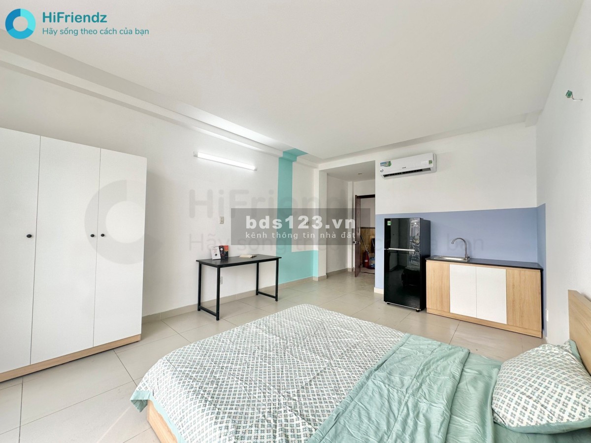 Khai trương phòng mới bancol 30m2 ngay trường Kinh tế đối ngoại