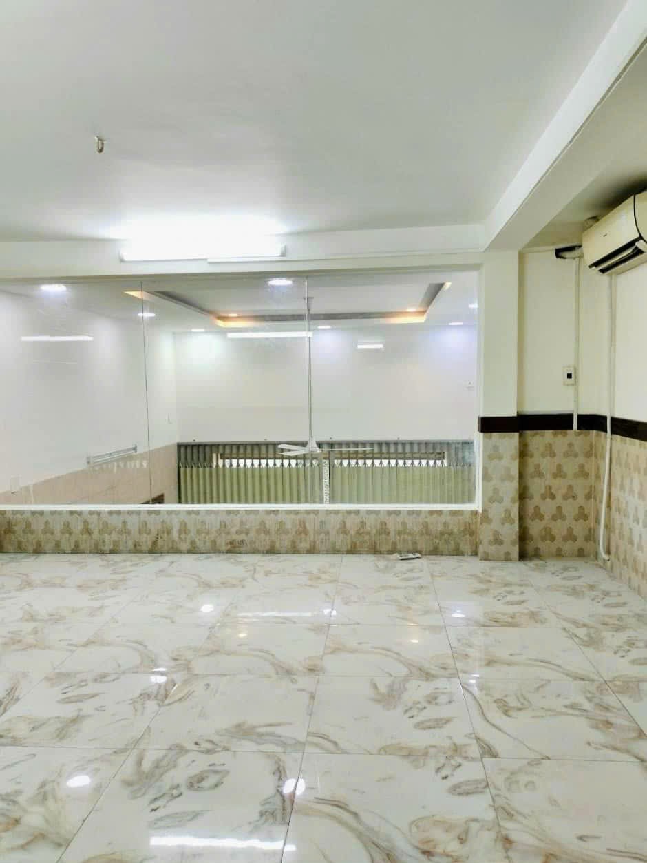 Mặt tiền Nguyễn Oanh Kd đa ngành nghề ngang gần 5m cực chuẩn Bán nhanh trước Tết 12 Tỷ Tl