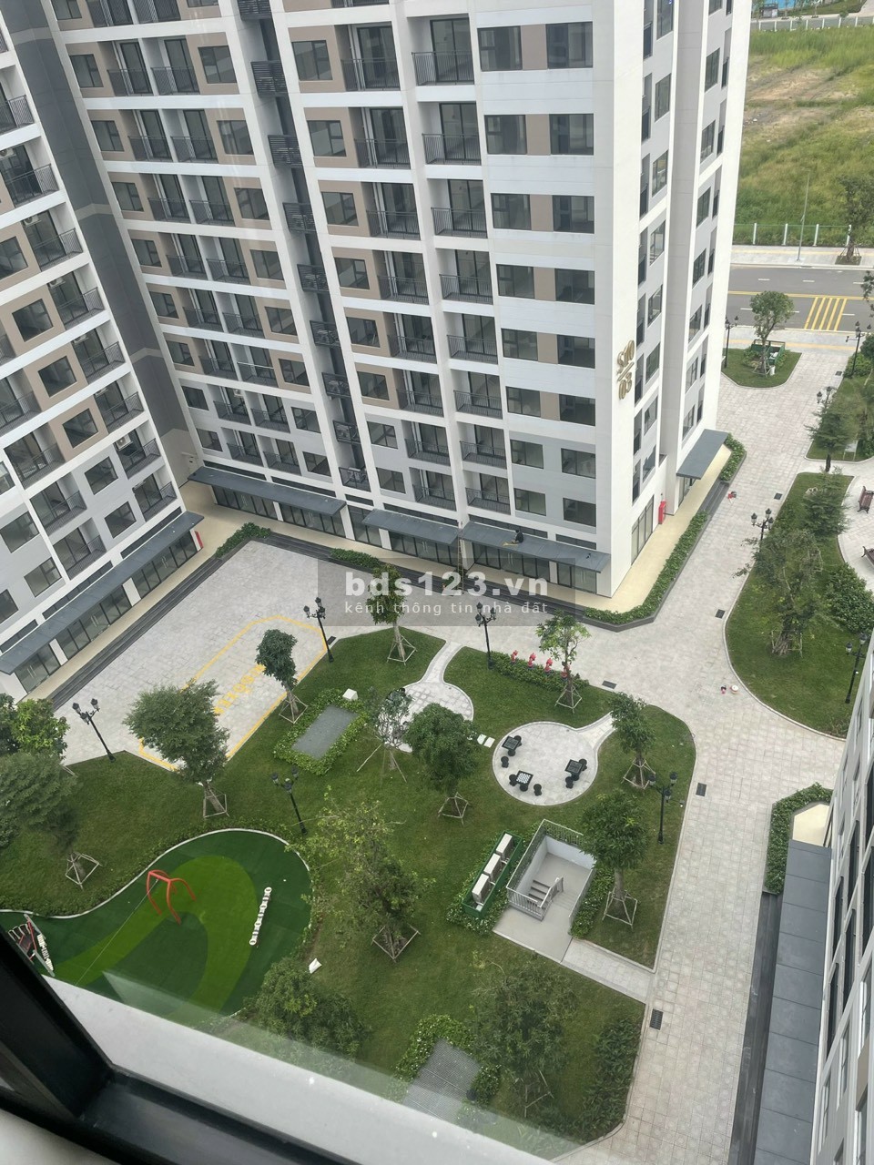 Bán căn hộ ở Vinhomes Grand Park có 2PN+1 69M giá 2.850 tỷ S10 vườn nhật ở quận 9 HCM LH: 0888816718