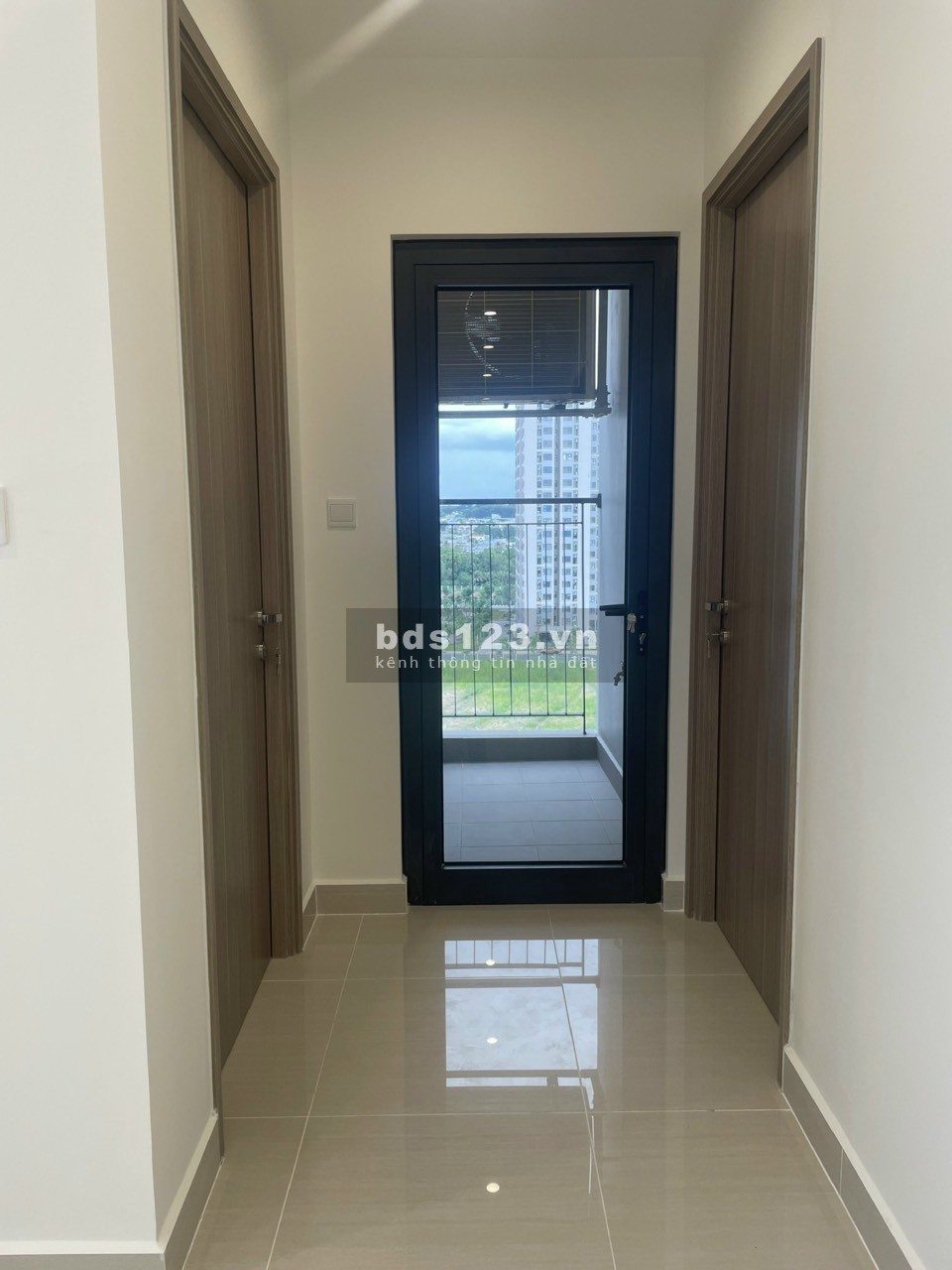 Bán căn hộ ở Vinhomes Grand Park có 2PN+1 69M giá 2.850 tỷ S10 vườn nhật ở quận 9 HCM LH: 0888816718