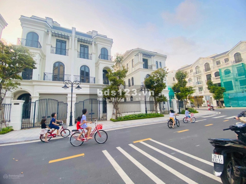 Rẻ nhất Vinhomes Oean Park - Gia Lâm, biệt thự liền kề đảo Ngọc Trai sổ đỏ lâu dài, giá chỉ 15 tỷ