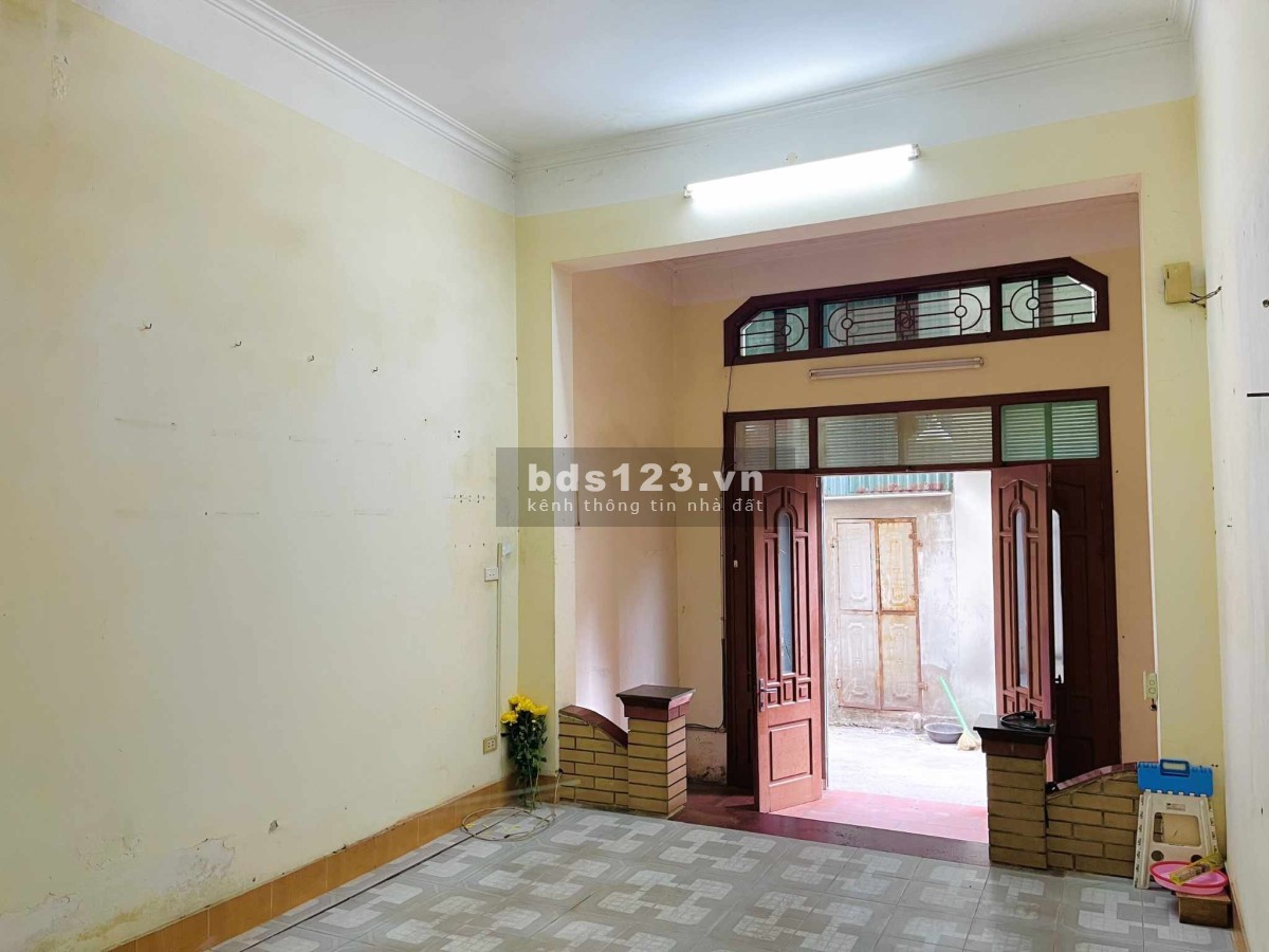Bán nhà Quang Trung Hà Đông, diện tích 50m2 5.x tỷ