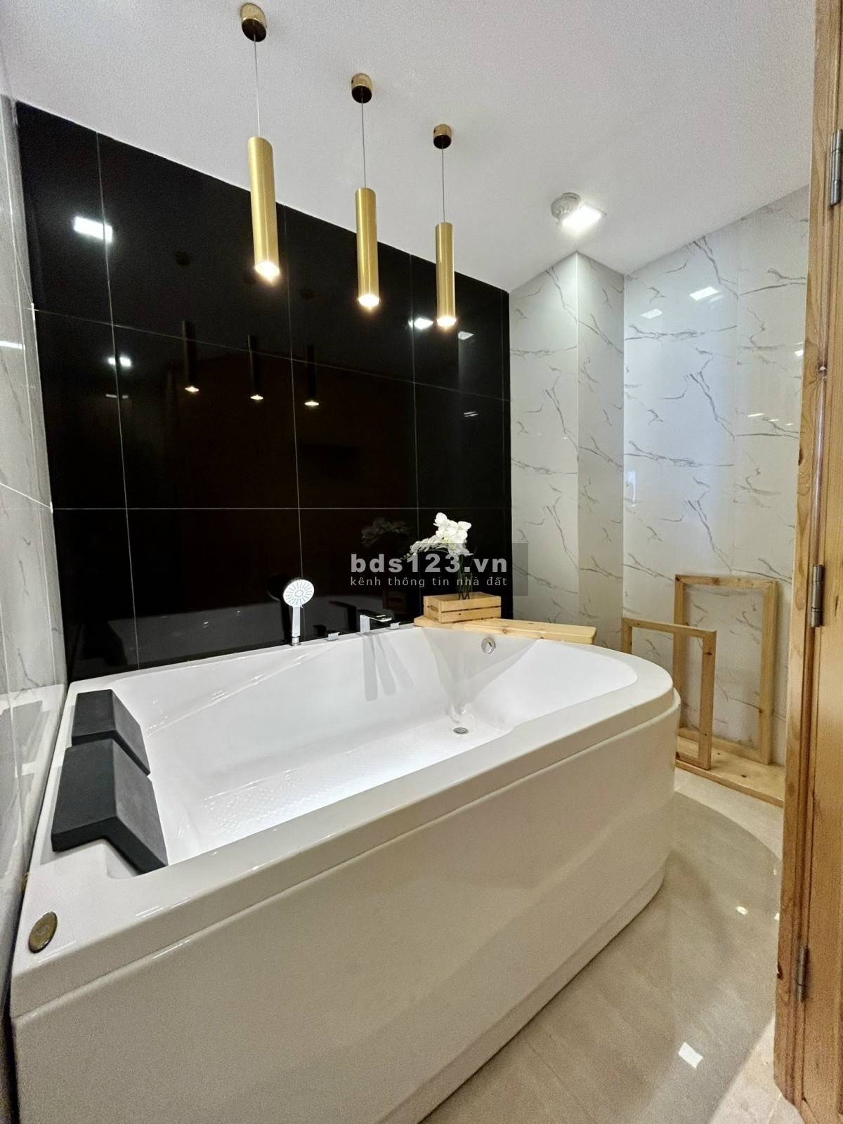 Cơ hội vàng sở hữu căn hộ 1PN+1 tại The Sun Avenue - Gía 3.3 tỷ, bao gồm chi phí!