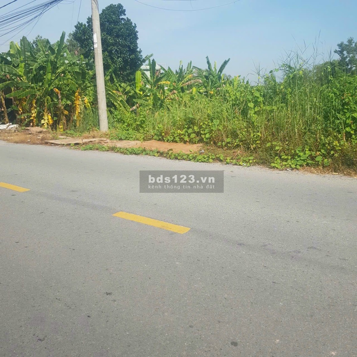 Khai xuân đầu năm lô đất 2MT đườNG Nguyễn Văn Khạ 169m 6,5x26 Gía chỉ 1 tỷ 450