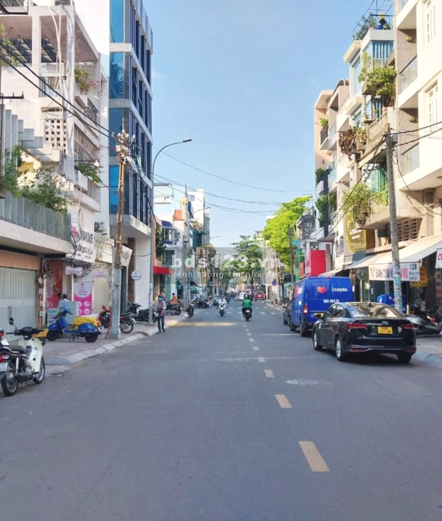 Nhà +2 Tầng 2PN 60M2 - Trung tâm quận 1 + Gần chợ, nhà thờ Tân Định, công viên