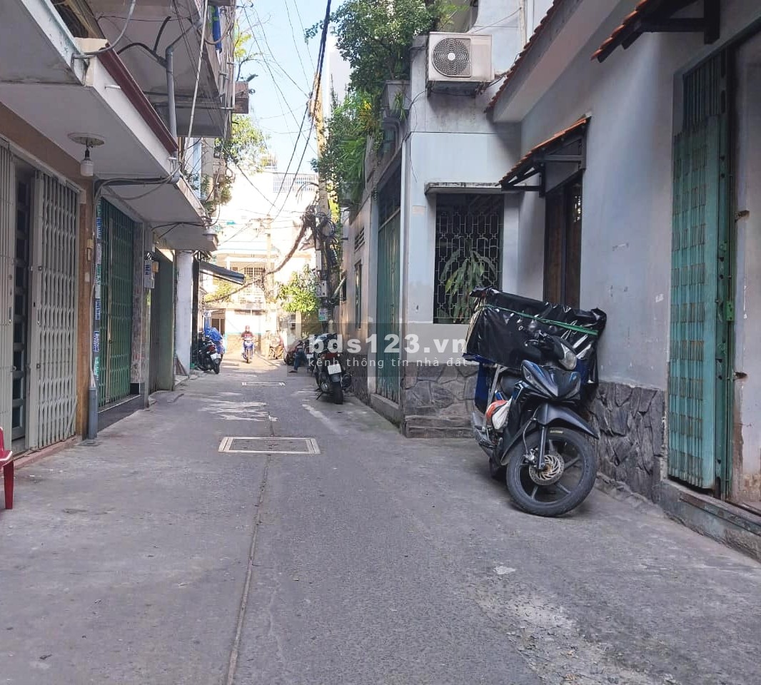 Nhà +2 Tầng 2PN 60M2 - Trung tâm quận 1 + Gần chợ, nhà thờ Tân Định, công viên