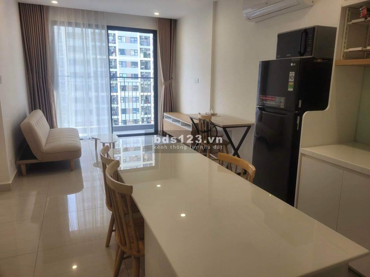 Cho thuê căn 2PN1WC full nội thất tầng trung view nội khu 7,5 triệu/th