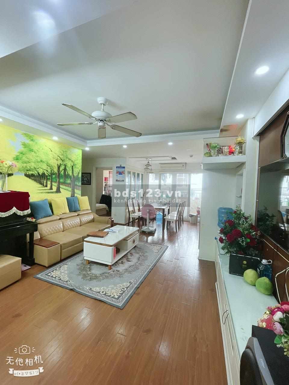 Ô tô đỗ cửa, kinh doanh, ngõ thông cách phố 30M, giá 5.5 tỷ