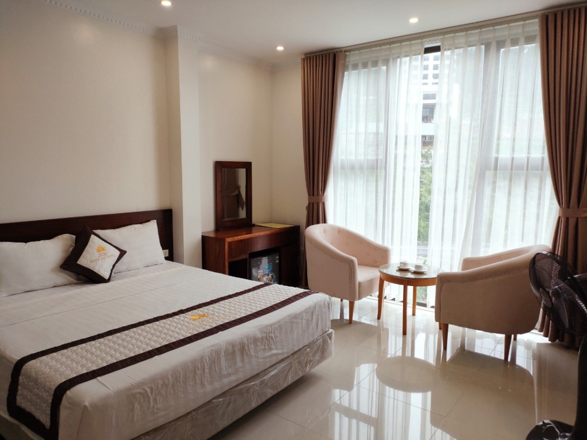 Bán nhà mặt phố Hàm Long 176m2 9 tầng mặt tiền 5.5m, thang máy, vỉa hè, full nội thất nhỉnh 140 tỷ