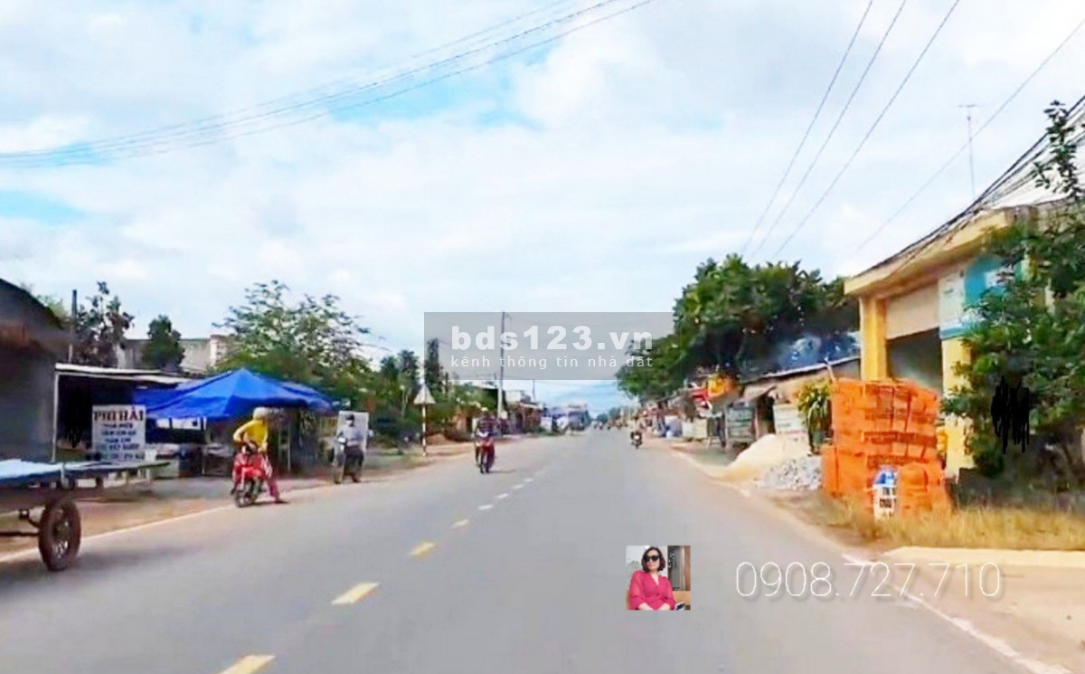 TÔI CHỦ SANG GẤP 924M2 ĐẤT THỔ CƯ ,ĐỐI DIỆN CHỢ.GIÁ 550TR.