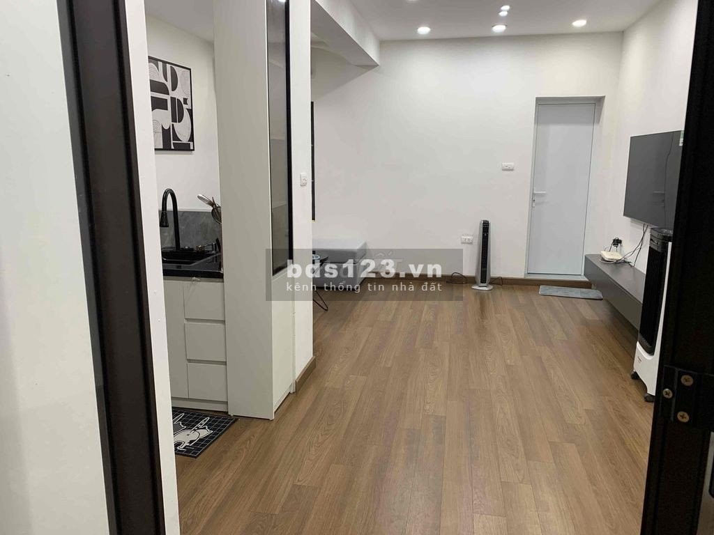 Bán căn hộ tập thể Quân đội Cầu Diễn, Bắc Từ Liêm, Hà Nội 65m2 giá 2,43 tỷ đẹp.