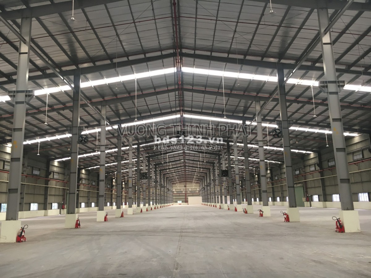 Cho thuê kho xưởng 12.000M2 đường Trần Đại Nghĩa, Bình Chánh, giá tốt nhất khu vực BÌnh Chánh