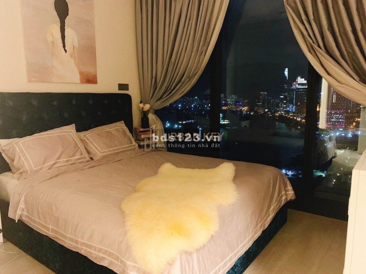 Cho thuê nhanh căn hộ 2PN giá siêu rẻ - Nhà cao cấp Vinhomes Golden River Quận 1