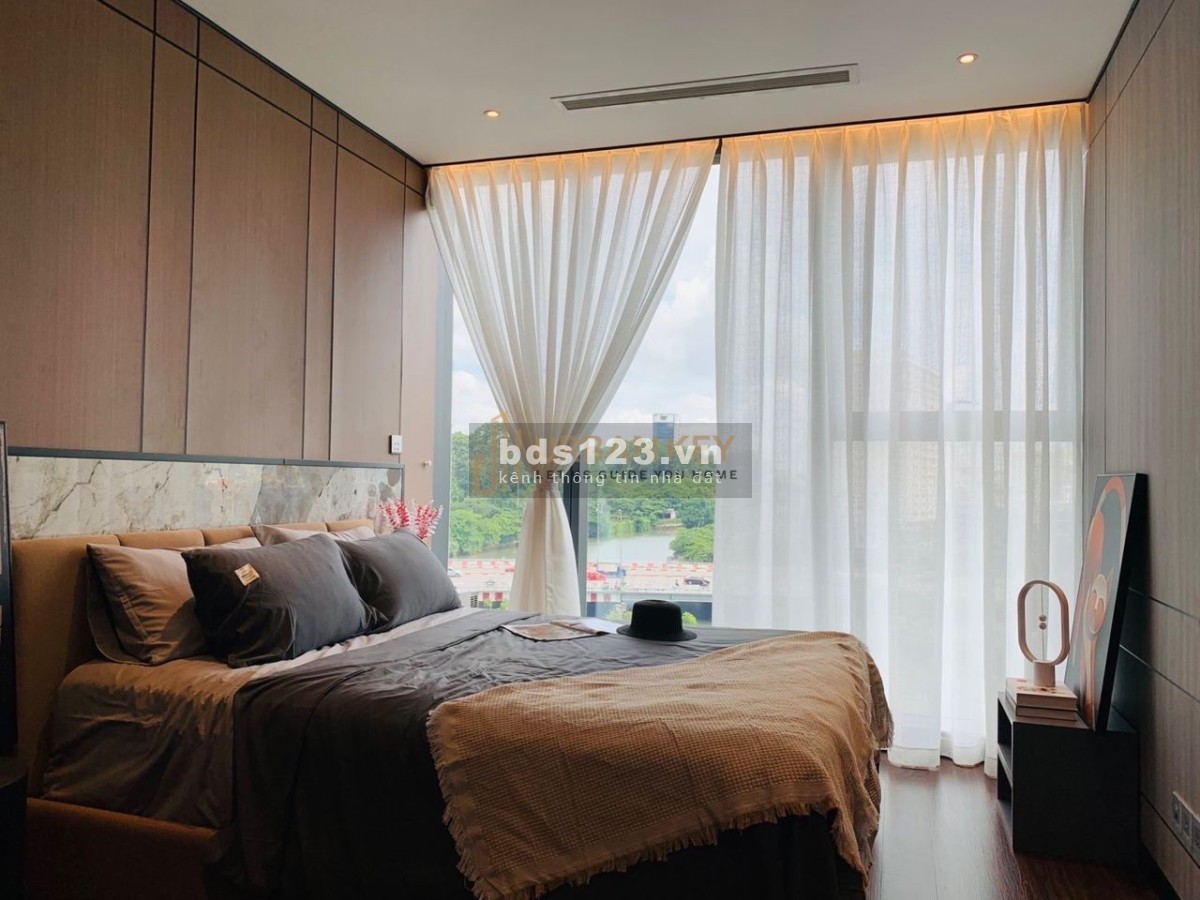 Cho thuê nhanh căn hộ 2PN giá siêu rẻ - Nhà cao cấp Vinhomes Golden River Quận 1