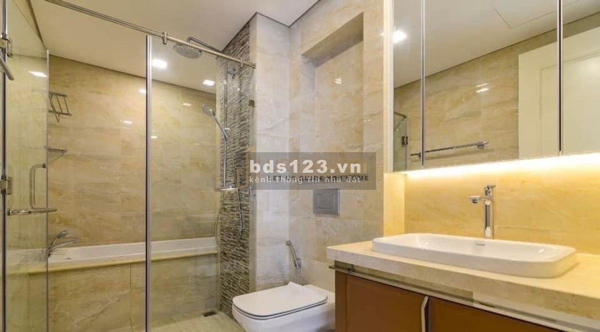 Cho thuê nhanh căn hộ 2PN giá siêu rẻ - Nhà cao cấp Vinhomes Golden River Quận 1