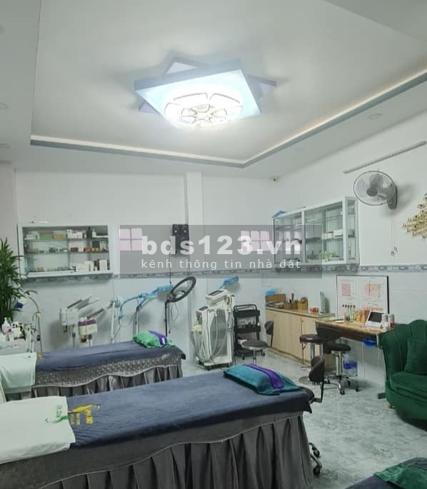 Bán nhà 1 trệt 4 lầu hẻm 6M ngang khủng 6.8 X 19M phường 12 quận 6 SĐT 0942.407.402