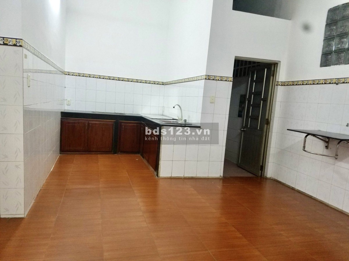 Ngay chân cầu vượt An Sương, QL 22, Hóc Môn, 102M2 – 2 Tầng – Giá 3.85 tỷ - MS 035