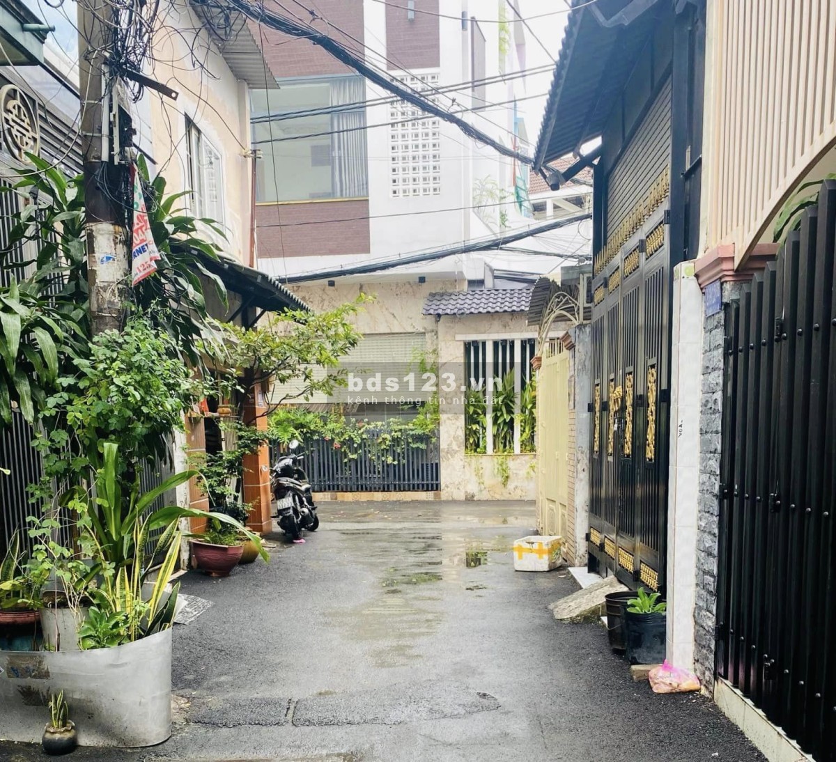 Bán nhà hẻm 4M // Đường Bà Hom quận 6 1 trệt 3 lầu BTCB 42M2 SĐT 0942.407402