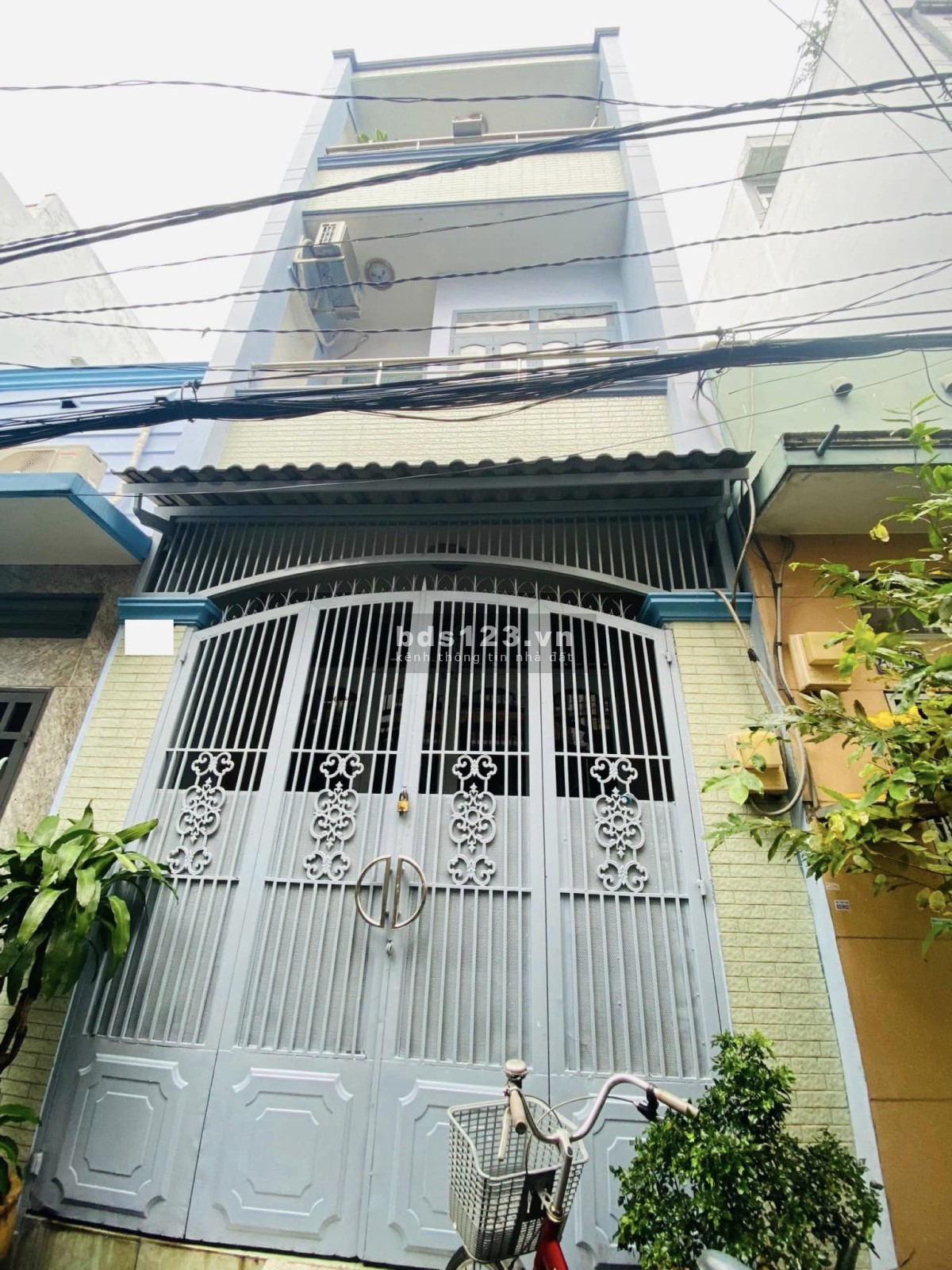 Bán nhà hẻm 4M // Đường Bà Hom quận 6 1 trệt 3 lầu BTCB 42M2 SĐT 0942.407402