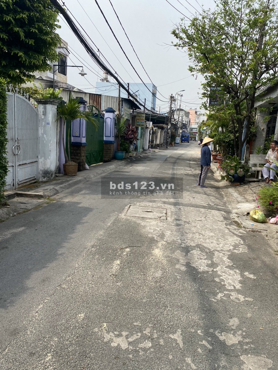 Bán nhà 3 lầu Đường Nguyễn ảnh Thủ Quận 12, Tp.Hcm