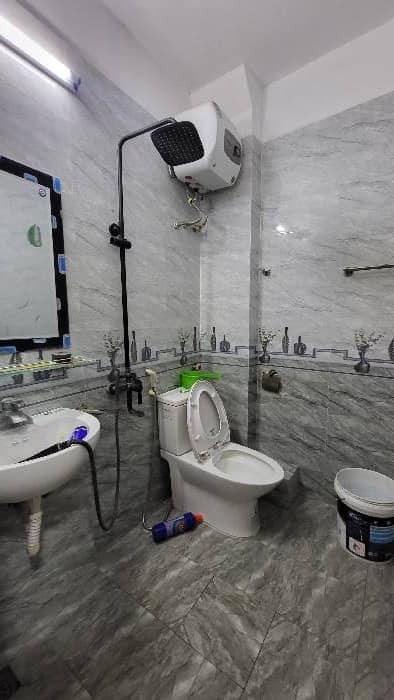 Bán nhà VĨNH HƯNG mặt ngõ thông, trước nhà thoáng rộng vĩnh viễn, ngõ hơn 3m