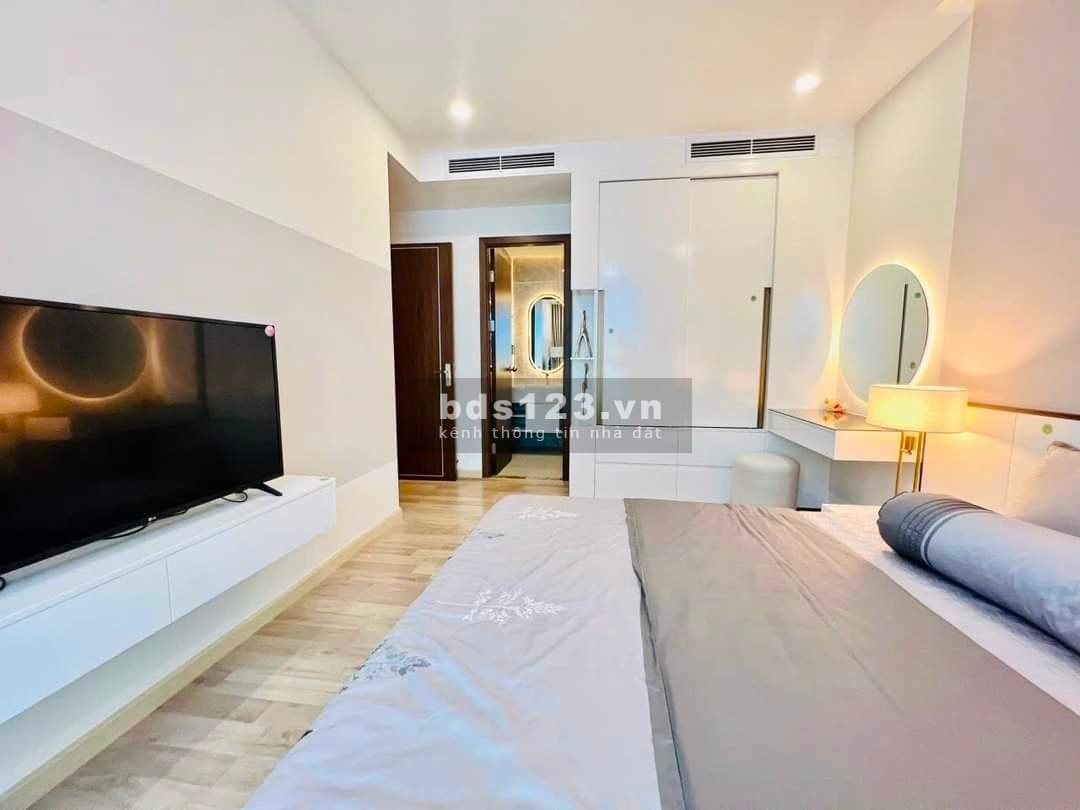 Căn hộ cao cấp CT1 Riverside Luxury Nha Trang - cách biển 5 phút - giá đầu tư, sổ hồng