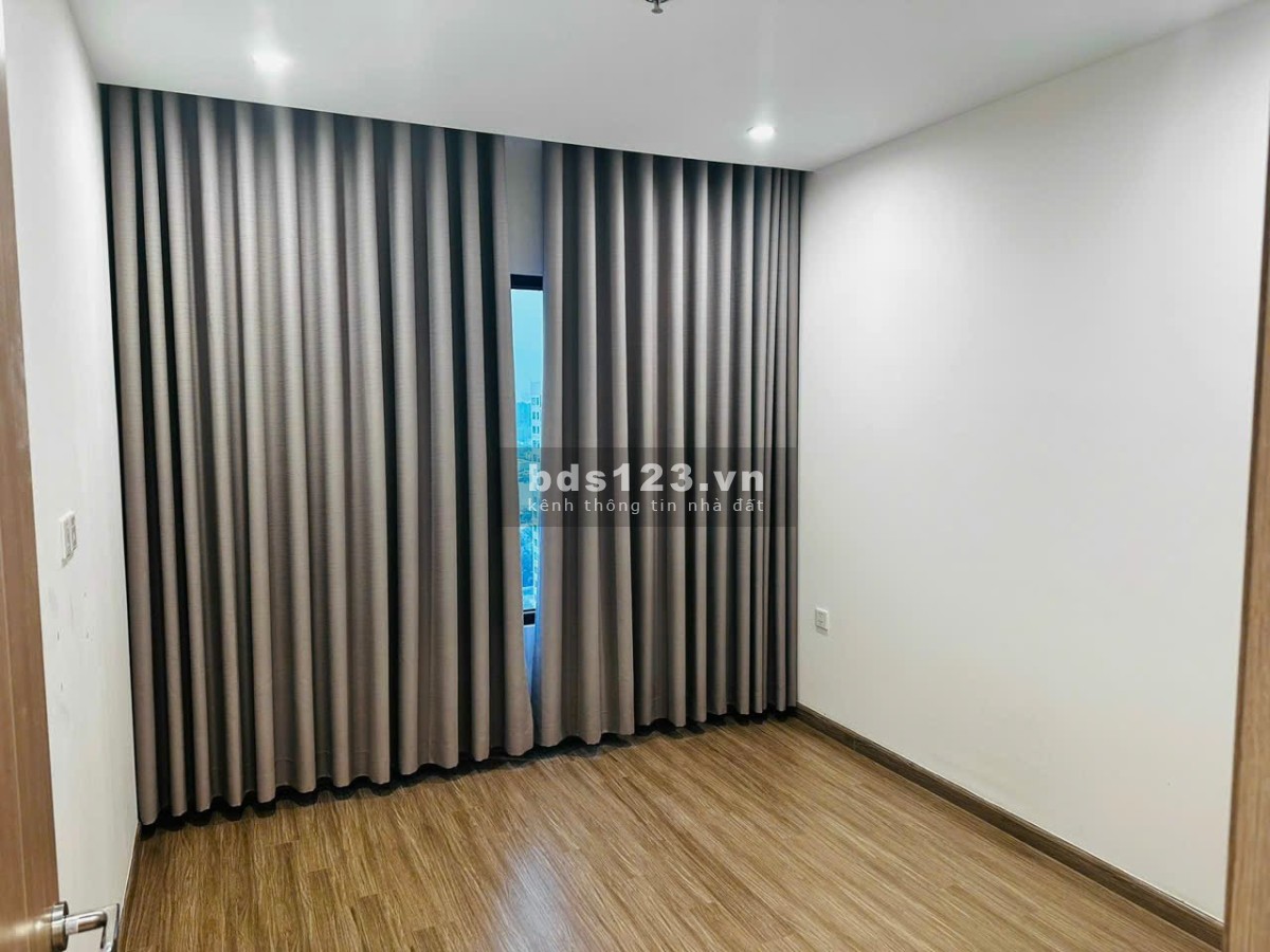 Cho thuê căn hộ Vinhomes Quận 9 - 1pn+ bếp rèm, máy nước nóng chỉ 5,7 triệu