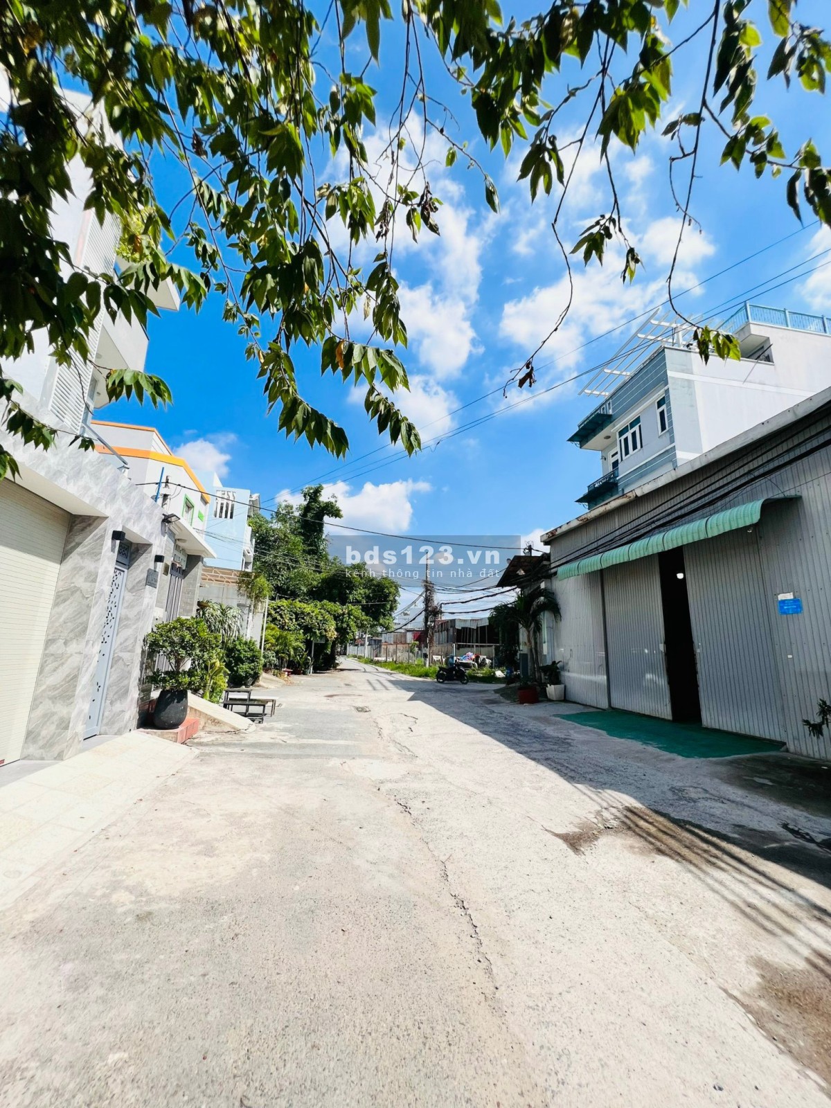 Đất thổ cư đường xe tải tới nơi- Gần Chợ Tam Hà, Thủ Đức - (5.5 *15m) - Ngân hàng cho vay 4.5 tỷ