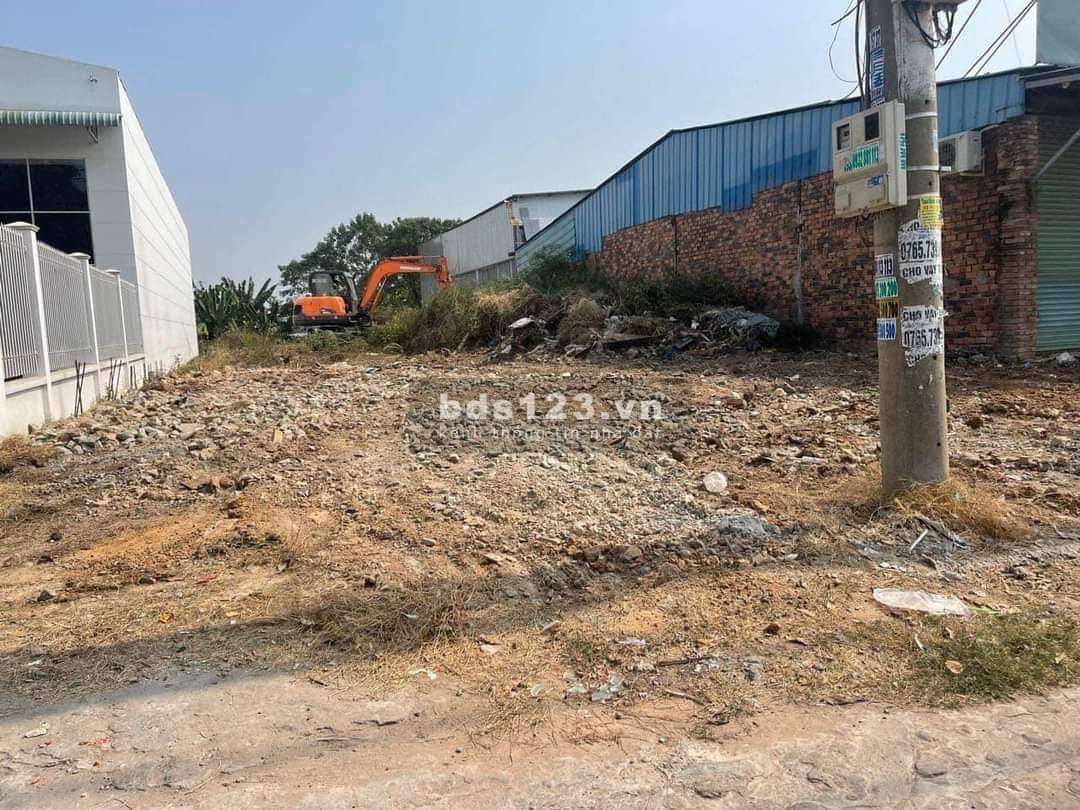 Cần tiền trả nợ bán gấp 225m2 sổ riêng 229 triệu