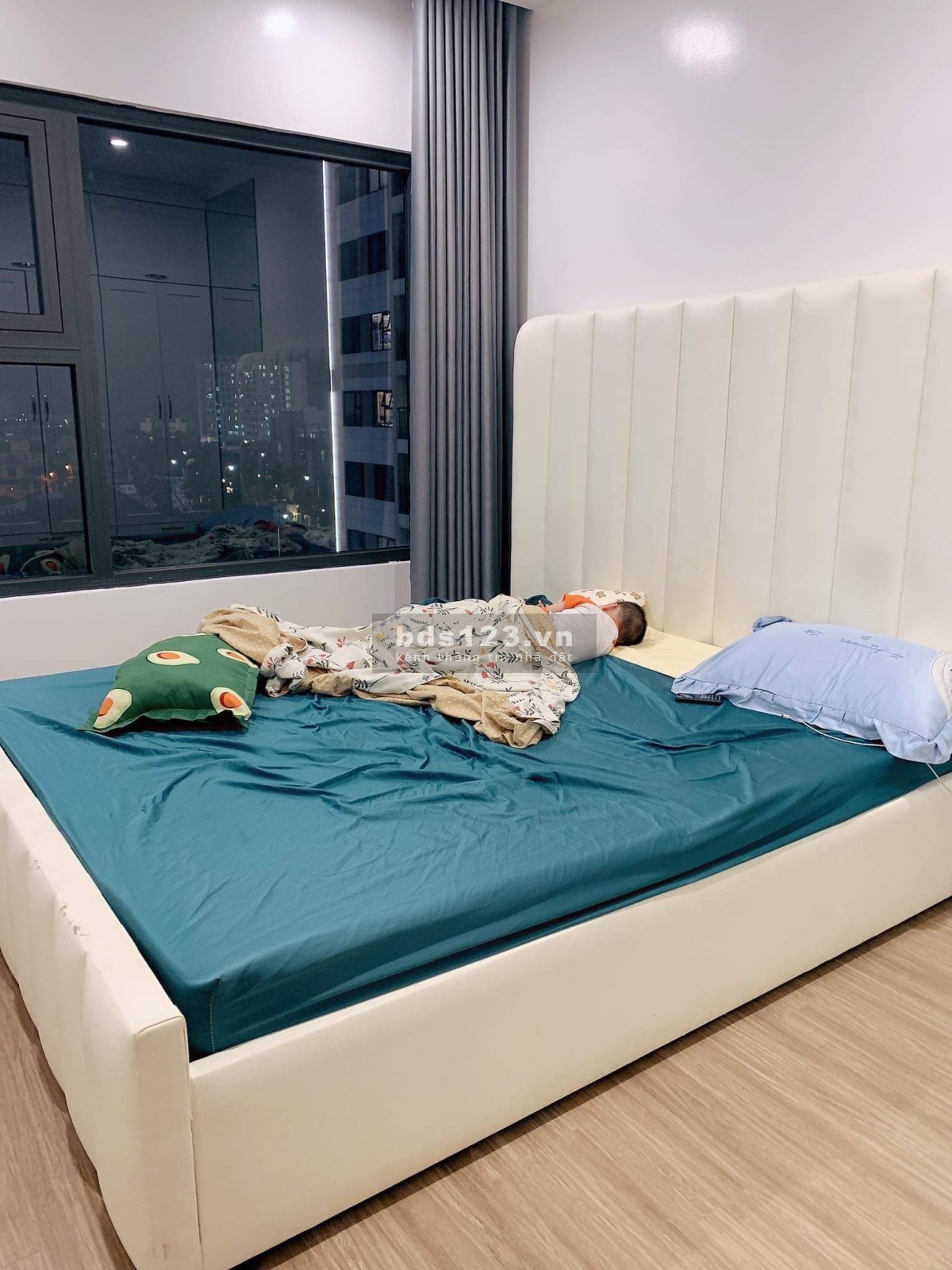 Bán căn hộ 1PN+ Vinhomes Ocean Park Studio tầng trung, Giá chỉ 1,4xty bao phí