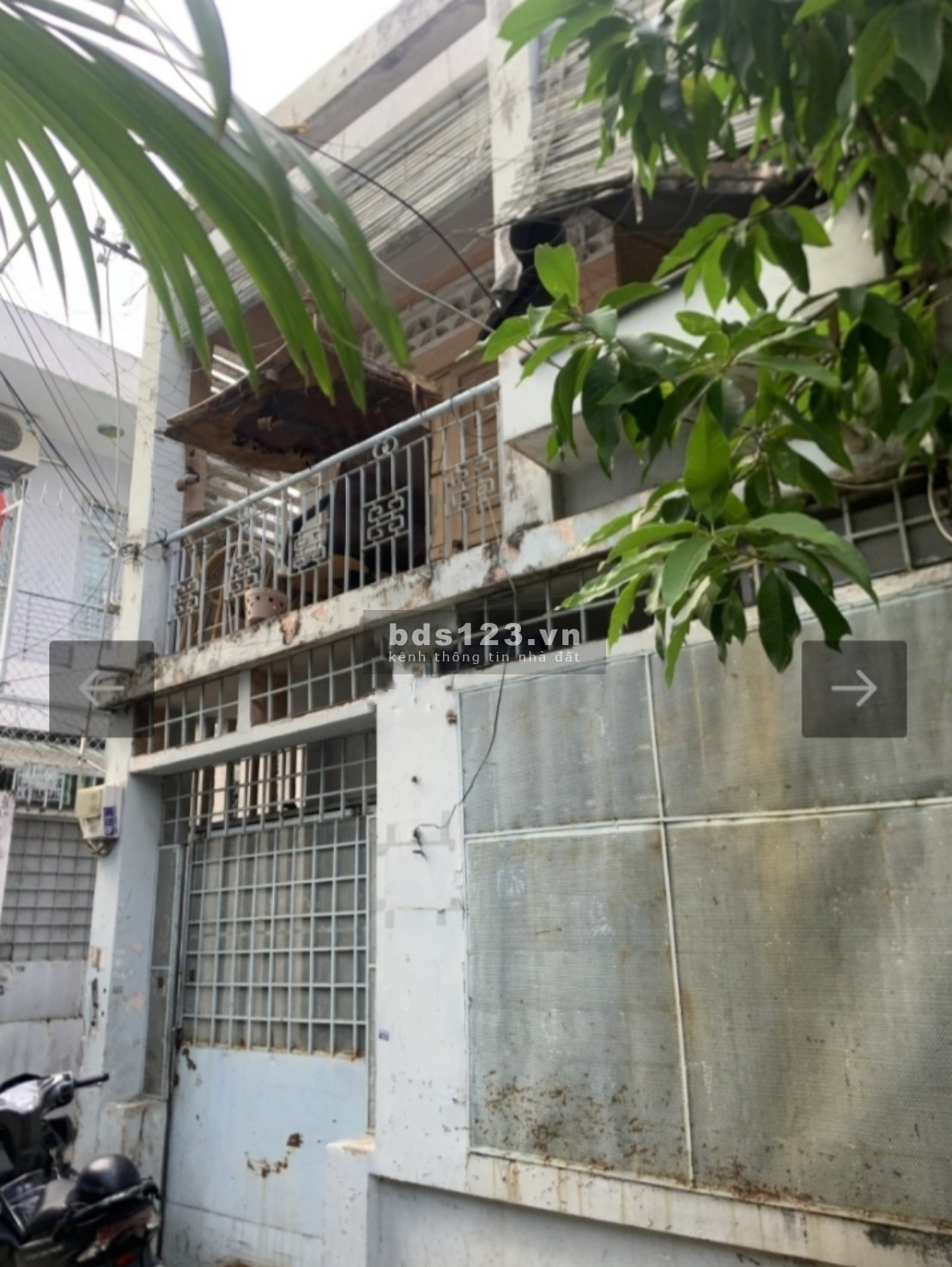 Gấp... gấp chủ gửi lô đất 51m2 lô góc 2 mặt tiền, bán đất tặng nhà