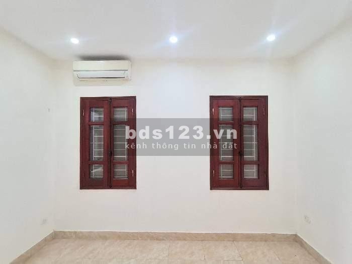 Trung tâm Đống Đa, căn góc, cách ô tô đỗ 10M, xây mới 4 tầng, 40M chuẩn