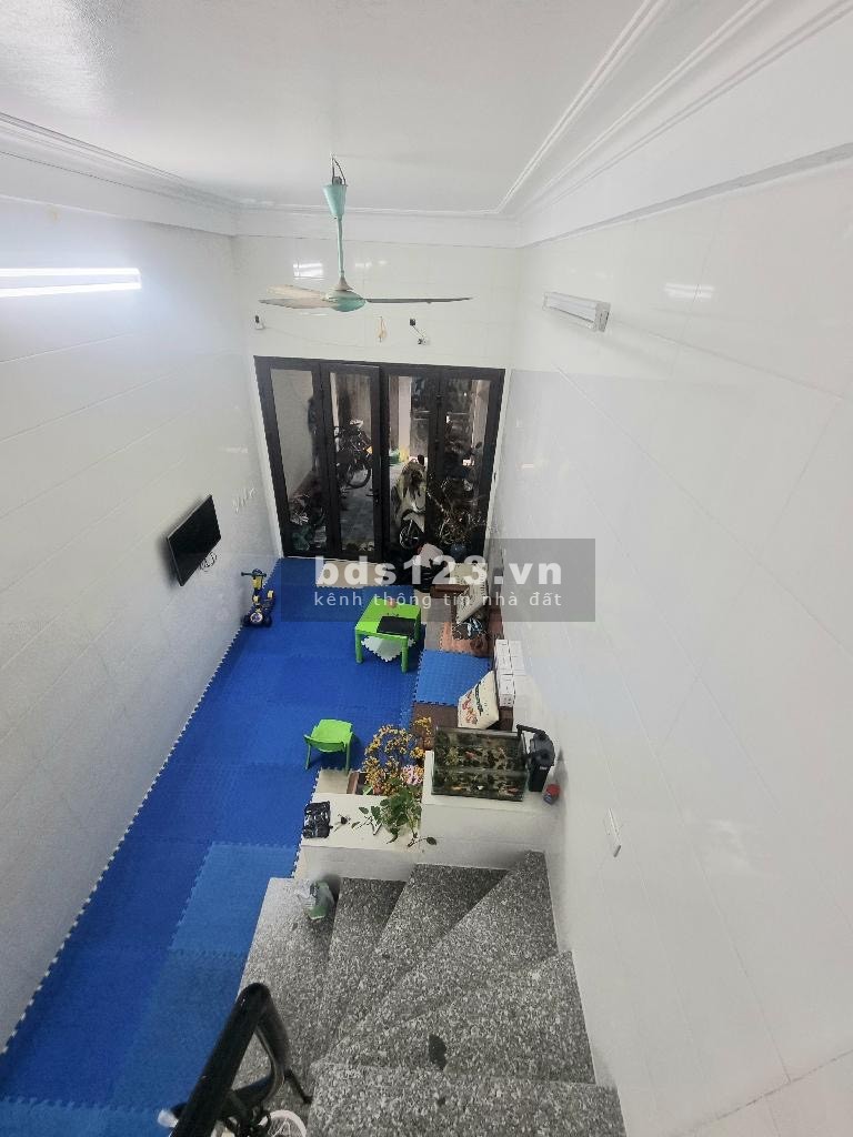 Bán nhà mặt ngõ, chủ xây đầu tư 4 tầng, 51M, 4.7 tỷ
