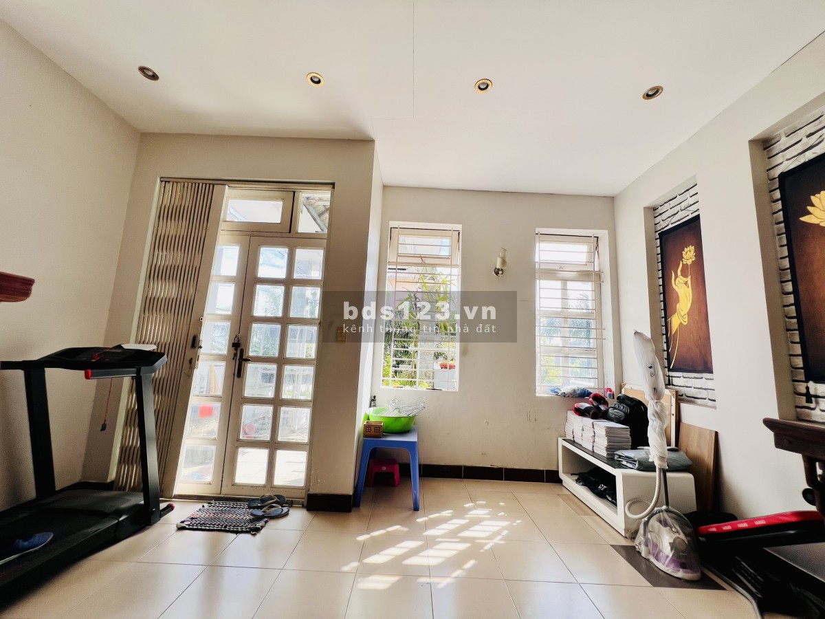 Nhà Biệt thự mini - Ngay Đỗ Xuân Hợp gần Trường ĐH Văn Hóa - 125m2( 5M x 25)- Giá giảm 2 Tỷ