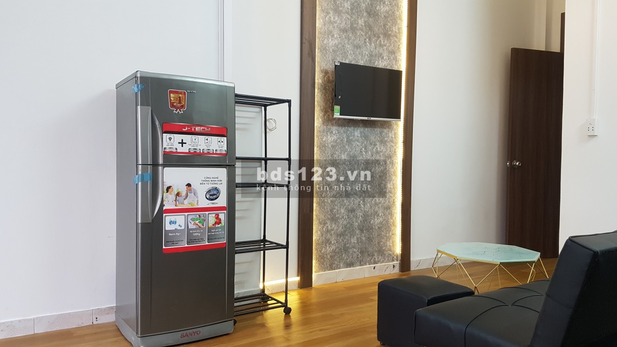 CHDV full nt giá tốt trung tâm quận 1, mặt tiền đường ô tô.