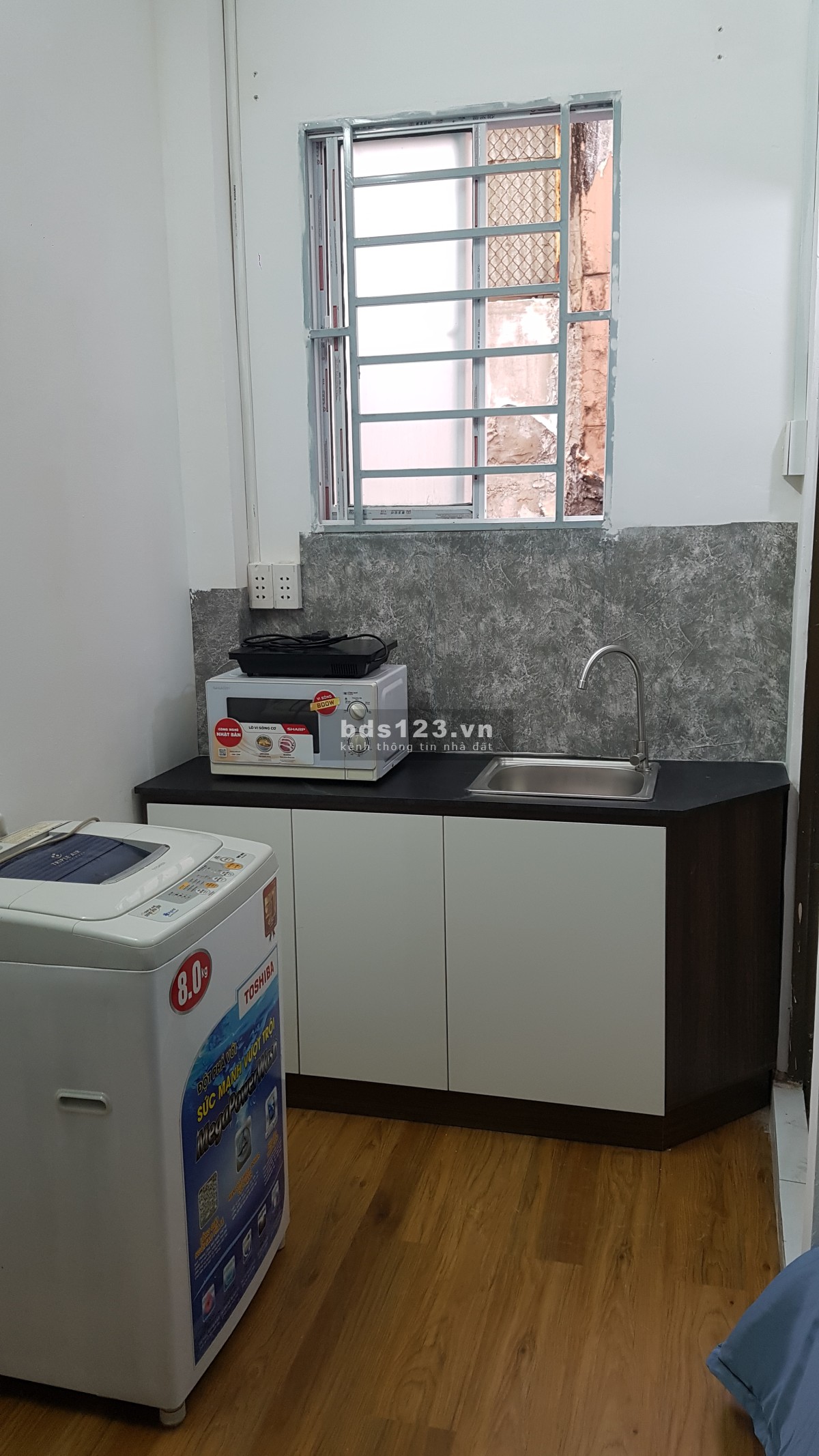 CHDV full nt giá tốt trung tâm quận 1, mặt tiền đường ô tô.
