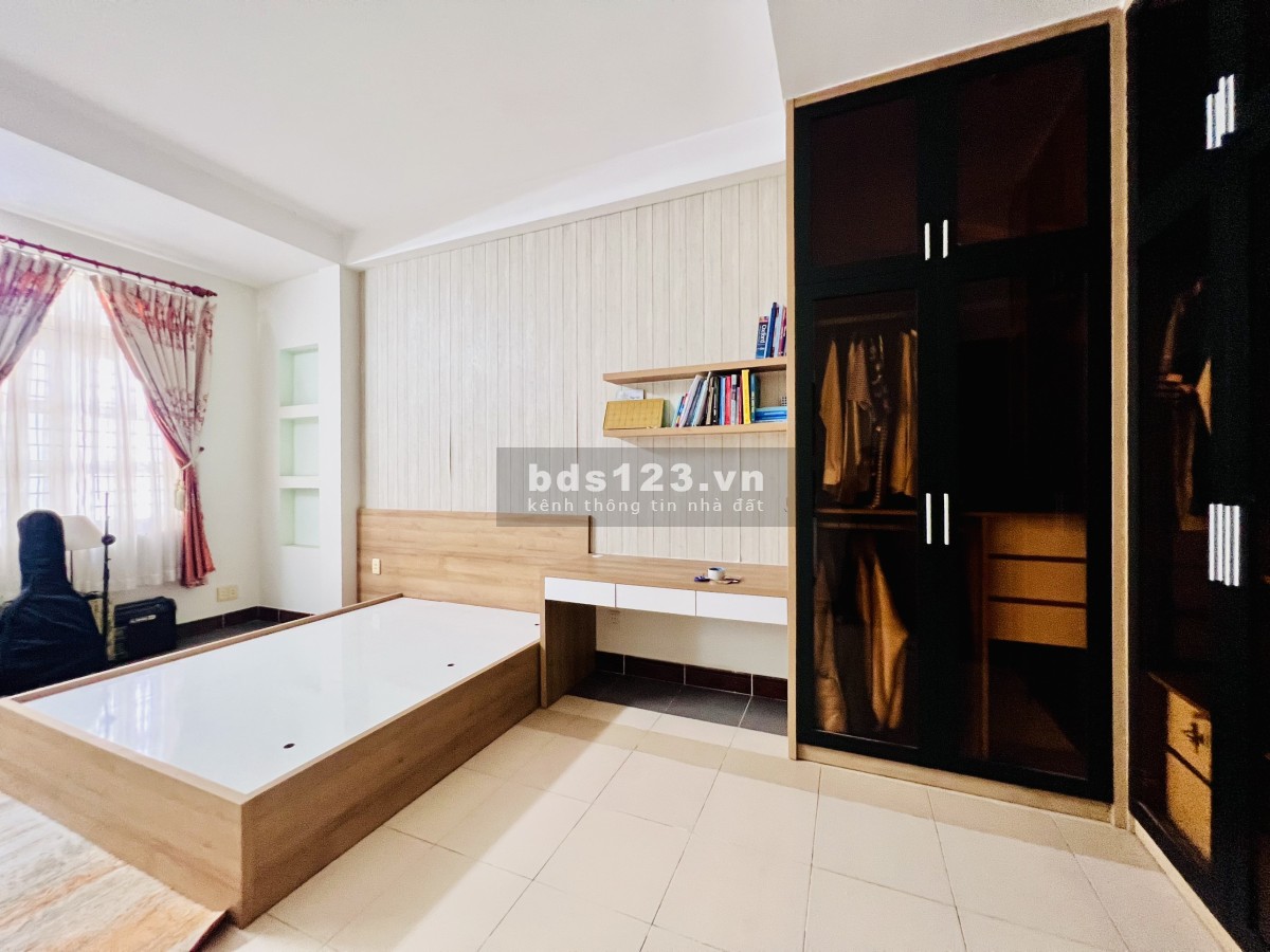 Nhà Biệt thự mini - Ngay Đỗ Xuân Hợp gần Trường ĐH Văn Hóa - 125m2( 5M x 25)- Giá giảm 2 Tỷ