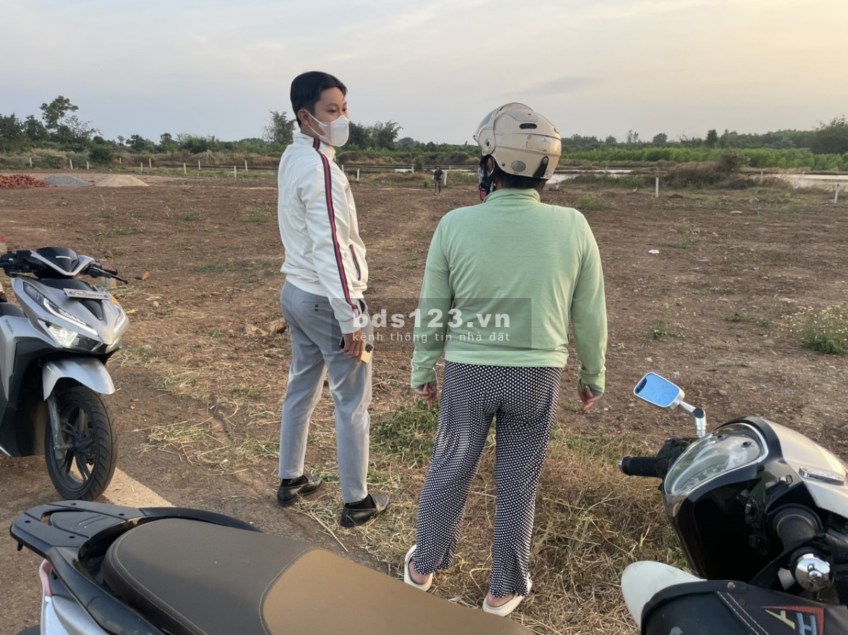 Bán đất chính chủ giá 799 triệu