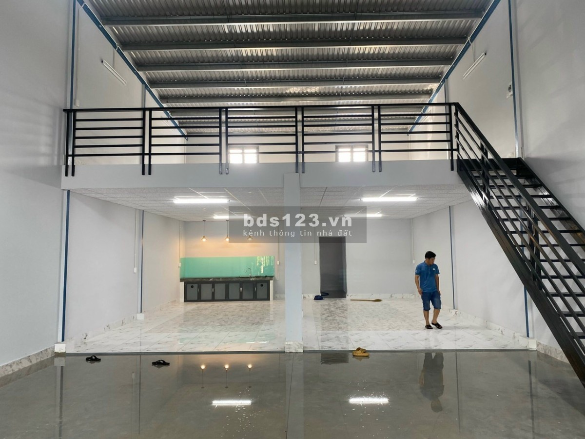 Chính chủ cho thuê nhà nguyên căn mới 100% làm showroom, mở KD tại Phú Chánh, Tân Uyên, Bình Dương.