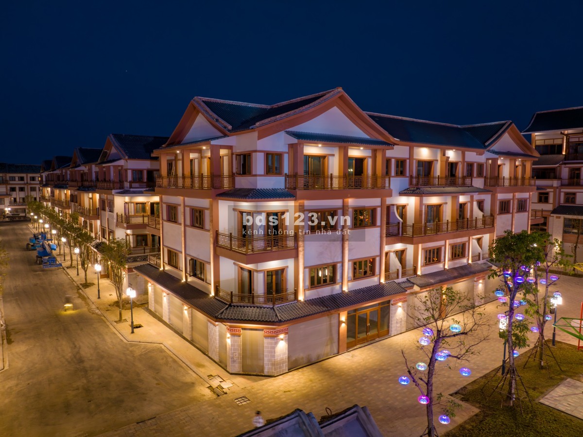 Cho thuê miễn phí 18-24 tháng shophouse kinh doanh tại Mega Grand World Hà Nội
