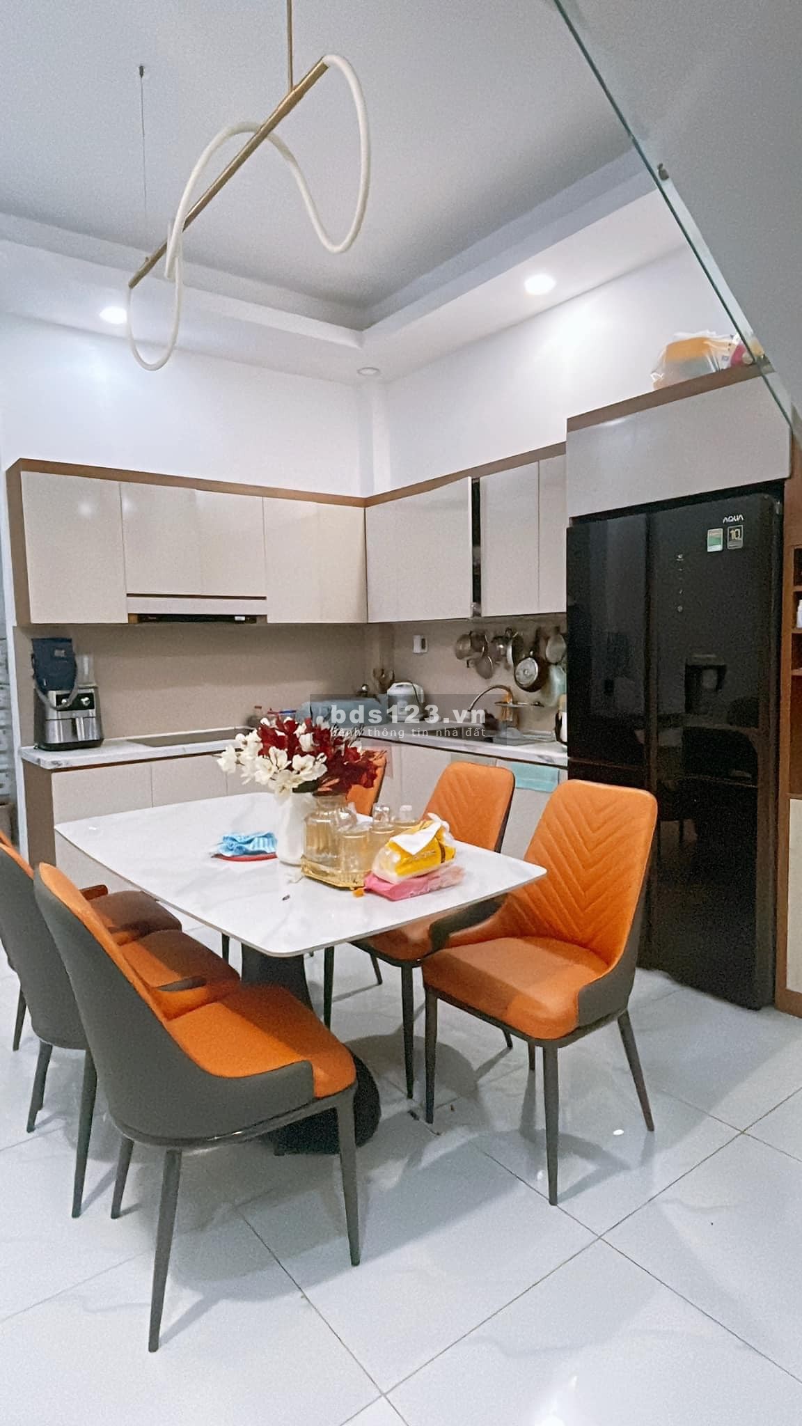 Bán nhà HXH vào nhà đường Tân Hương, Tân Phú - Nhà mới ở ngay - 56M2 - Chỉ 5 tỷ 99 TL