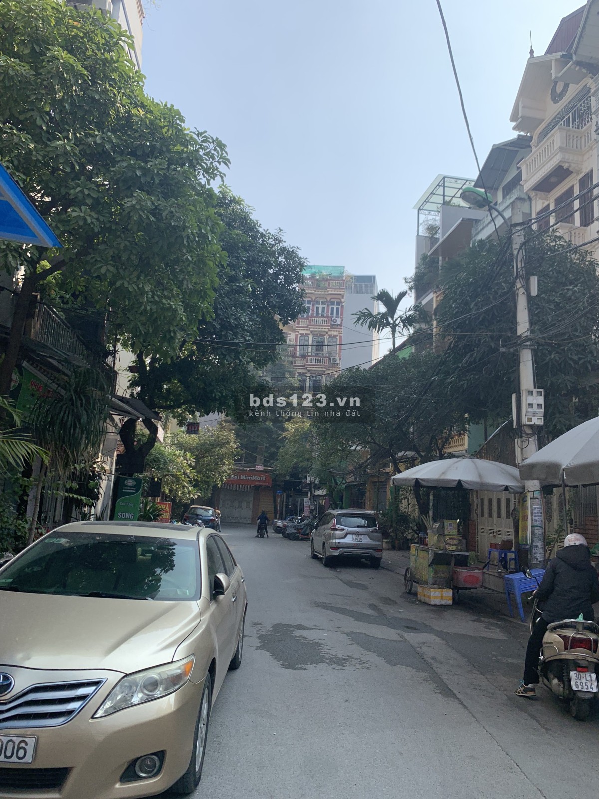 Tôi cần bán gấp căn nhà ngõ 75 Vĩnh Phúc Ba Đình, Hà Nội