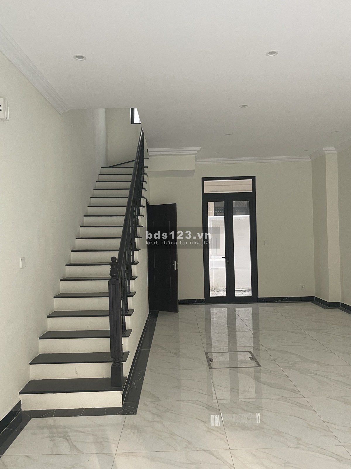 Cực hot căn SB6-11X hoàn thiện cdt chính sách tốt rẻ hơn xung quanh 500tr( kí mới cdt)
