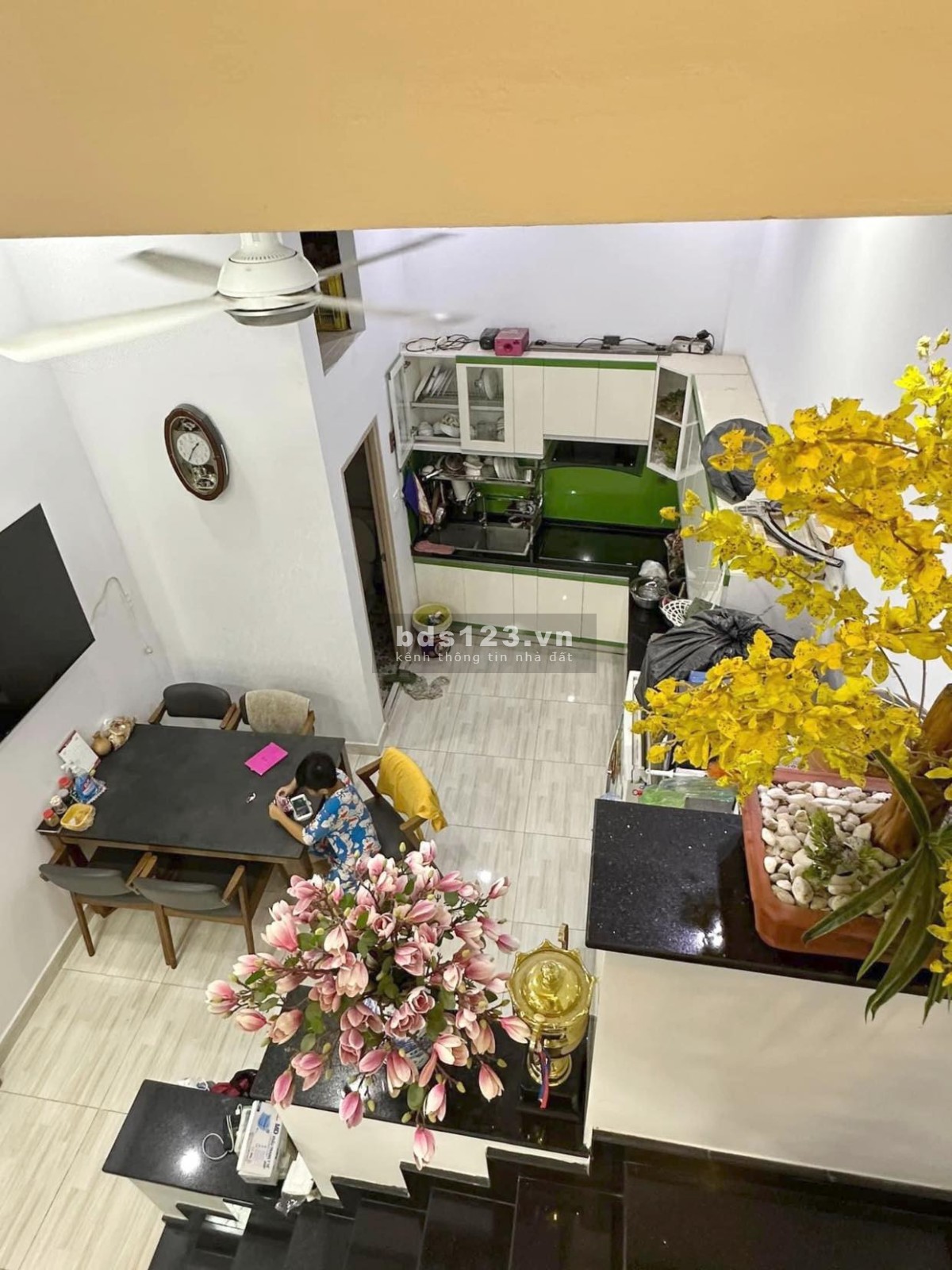 Nhà hẻm ô tô quận 6 Tân Hòa Đông 3 lầu BTCB 48M2 SĐT 0942.407402