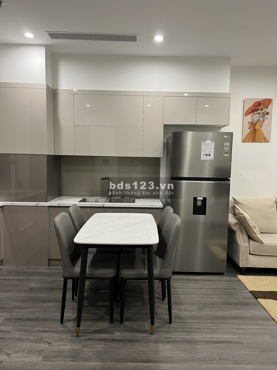 Cho thuê căn 1PN full đồ, diện tích rộng 50m2 tại Vinhomes Ocean Park, phân khu Ruby