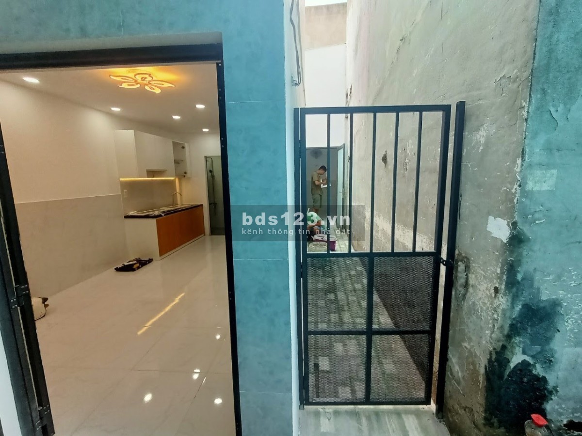 Bán nhà Quận 8 giá rẻ - Sát Quận 5 - Nhà Mới 2 Tầng - Đang Cho Thuê - 45M - 3ty5