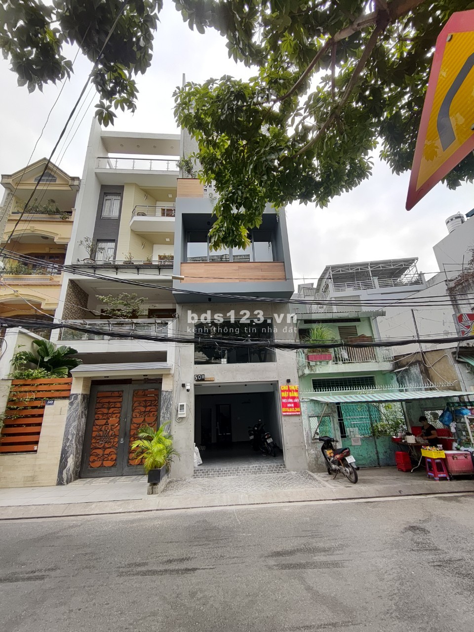 Chính chủ cho thuê mặt bằng Trệt, lửng, lầu 1