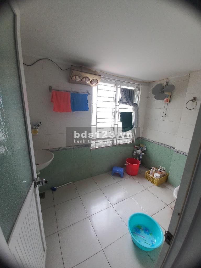 Bán gấp nhà mặt phố Yên Phúc - Phúc La, Hà Đông - 32M2 - 5 Tầng 5.85 tỷ, mặt tiền và mặt sau thoáng