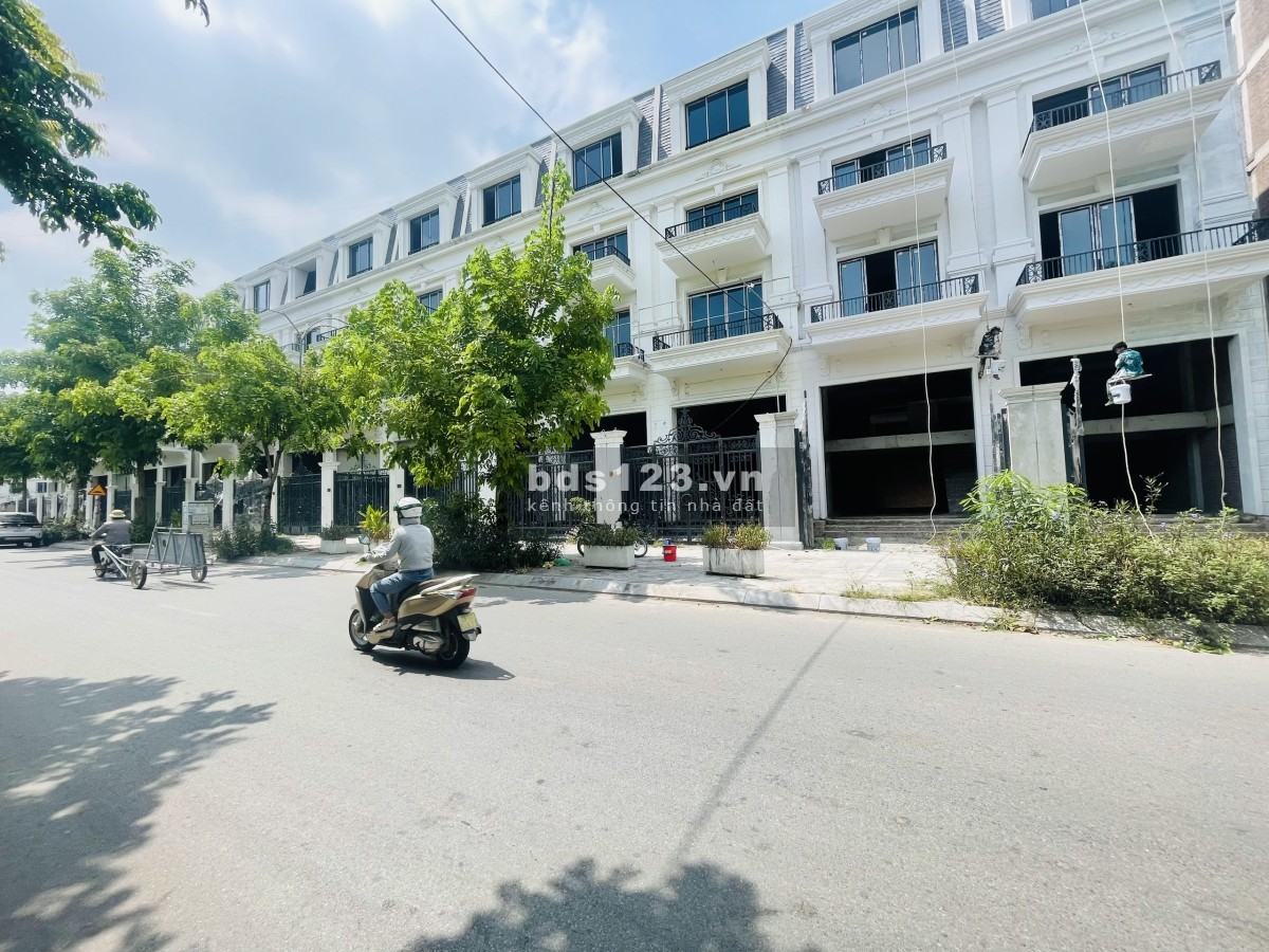 Quỹ căn Liền kề Happy Land Đông Anh sẵn Sổ Đỏ mới nhất 2024 - Giá chỉ từ 5 tỷ cả đất + nhà